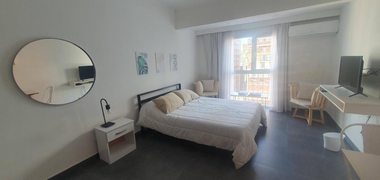 Oportunidad En Recoleta Reciclado Y Luminoso J Apartment Buenos Aires